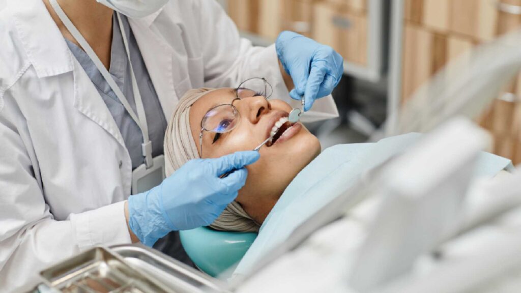 Facing a Chipped Tooth Repair Emergency? Here’s What to Know